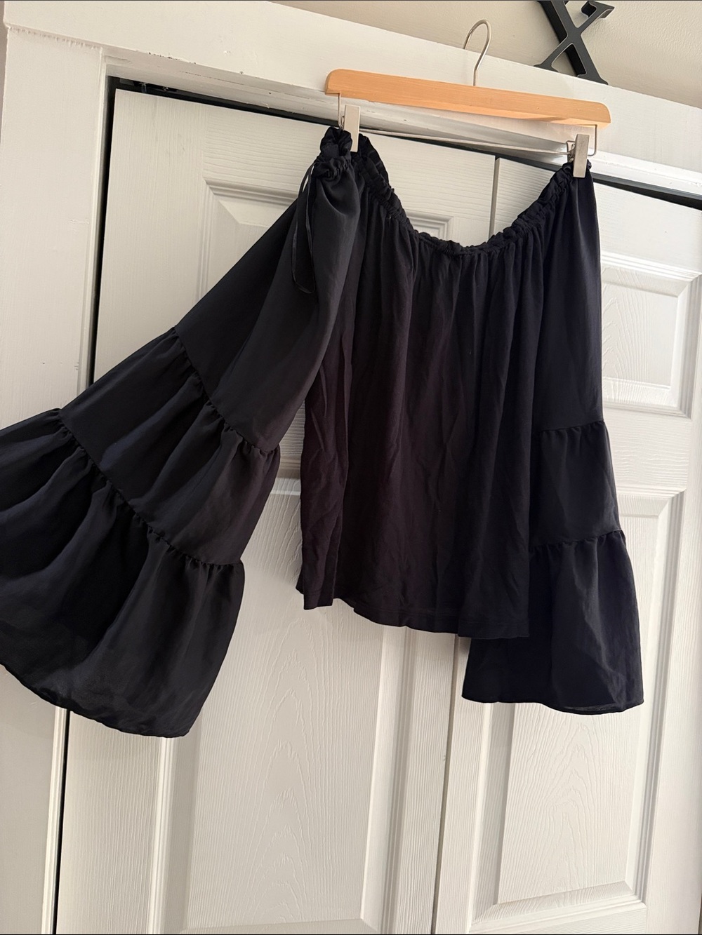 NWOT - Anthropologie off the shoulder top